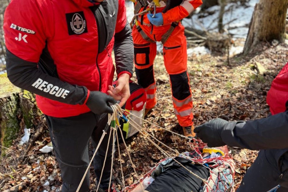 V OBRAZOCH: Záchranná akcia vo Veľkej Fatre po páde muža