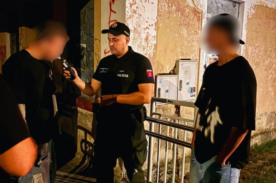 V OBRAZOCH: Kontrola mladých vo Zvolene a okolí