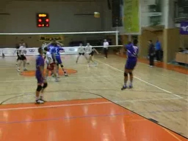 Volejbal muži: Nitrania v stretnutí s VKP výkonom sklamali