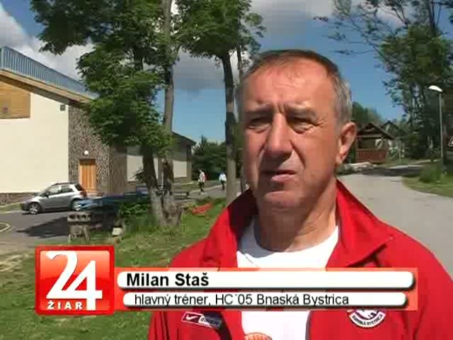 Bystrickí hokejisti sa pripravovali na Skalke