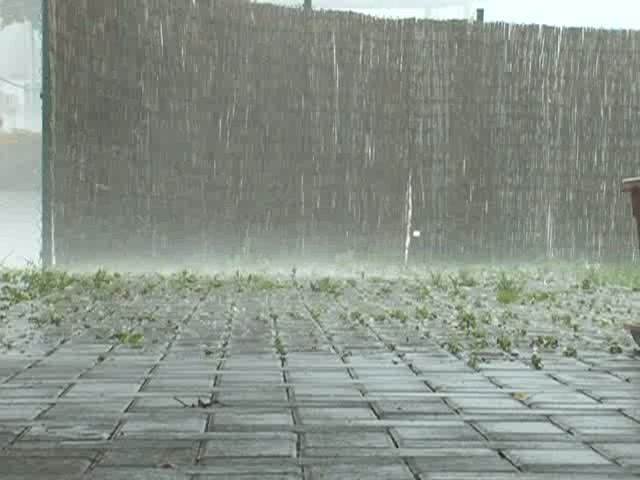 Okolie Žiaru a Kremnice pod vodou, Bystrica odolala