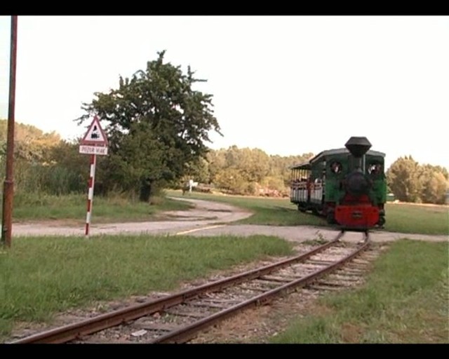 Ide "Agráč" dolu vodou?