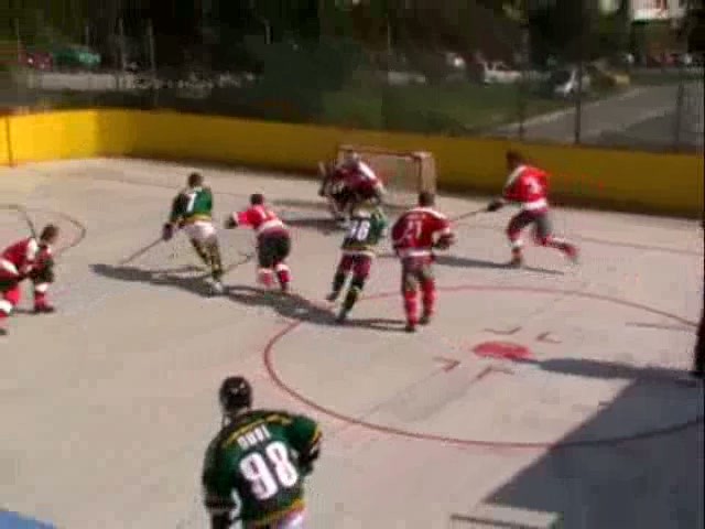 1. hokejbalová liga sa stále nezačala