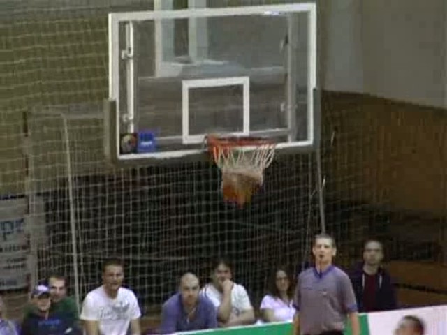 Nitra v šlágri kola podľahla Pezinku