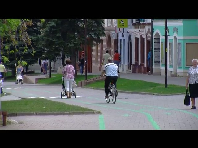 Chodci si nový cyklochodník vysvetlili po svojom