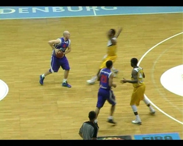 FOTO, VIDEO: Z Oldenburgu s 9-bodovým mankom