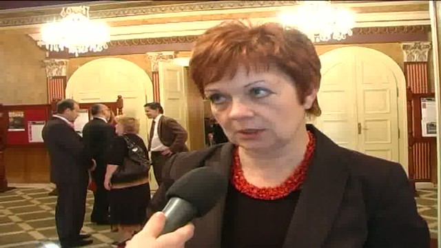  Učitelia v žiari reflektorov