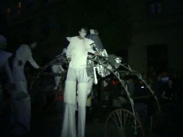 Noc v Prešove: Lozenie po pamiatkach, zábava s ohňom!