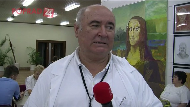 VIDEO: Na radnici tiekla krv. Ihiel sa nebáli ani úradníci