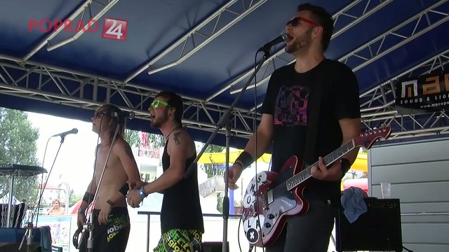 Smola a hrušky krízu necíti. Kapele sa darí