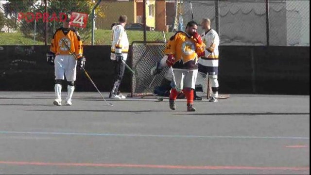 Hokejbalová sezóna je v plnom prúde