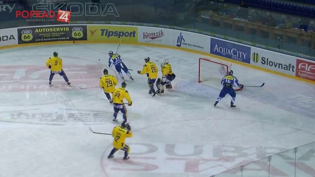 V Poprade zápas chudobný na góly. Rozhodli až nájazdy