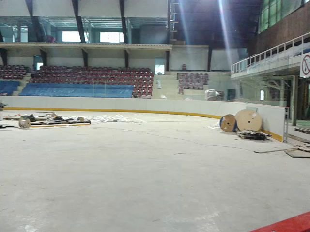 Rekonštrukcia bystrického zimaku ide podľa plánu, môže sa na ňom už aj hrať