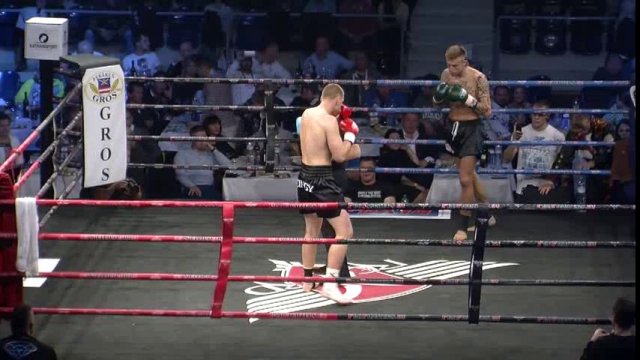 8. zápas: Miroslav Cingel (Žilina) a Piotr Lepich (Poľsko) – 3:0 na body