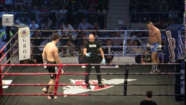 7. zápas druhé semifinále o európsky titul: Radoslav Kulla (Žilina) vs. Tibor Sz