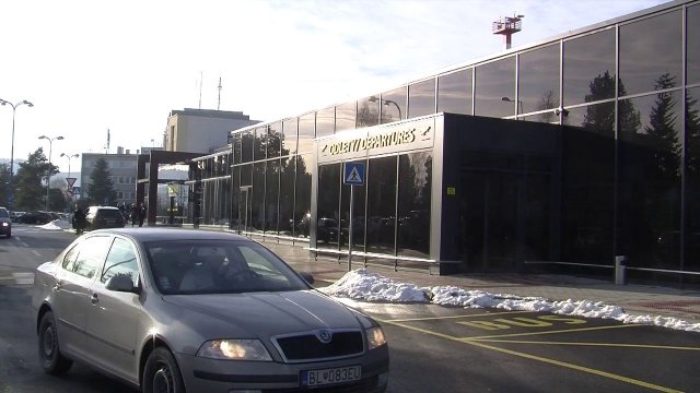 Poprad má letecké spojenie s Rigou