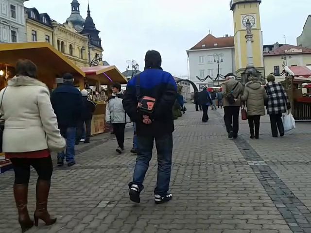 Lákadlá vianočných trhov v Banskej Bystrici pritiahli domácich aj cezpoľných