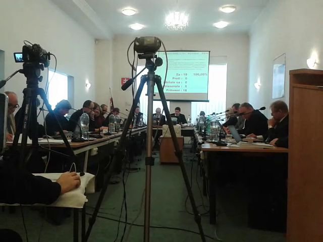 Hlasovanie MsZ Brezno